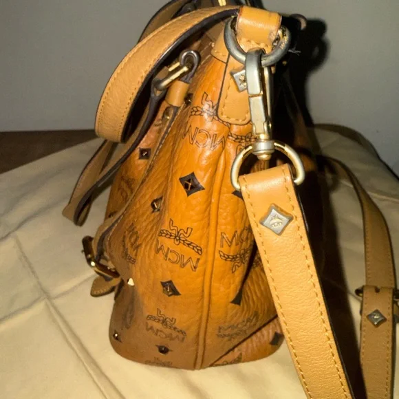 MCM Rare Toni Studded Shopper Cognac Visetos Bag - Picture 6 of 13